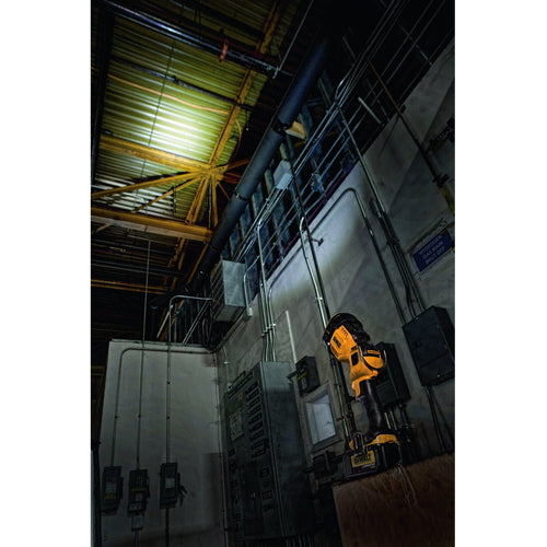 DEWALT 18VLED 스포트라이트(본체만) DCL043-XJ 1대