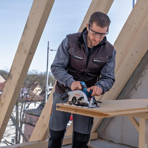 ボッシュ　１８Ｖコードレス丸のこ＋バッテリー充電器セット　GKS18V-57-2HSET　1 Ｓ