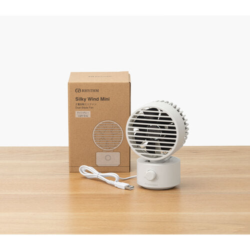 ＲＨＹＴＨＭ　卓上扇風機　静音　小型　ＵＳＢ給電式　自動首振り　強力　ＤＣモーター　２重反転ファン　デスクファン　お手入れ簡単　Ｓｉｌｋｙ　Ｗｉｎｄ　Ｍｉｎｉ　ライトグレー　9ZF038RH08　1 個