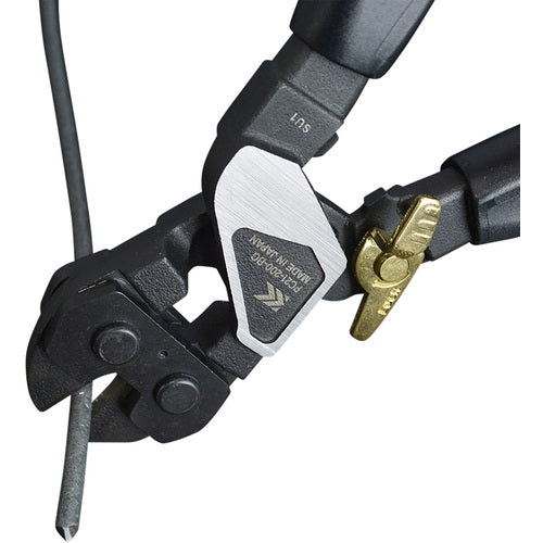 Fujiya Forged Handy Clipper (Black and Gold) PC21-200-BG 1 piece