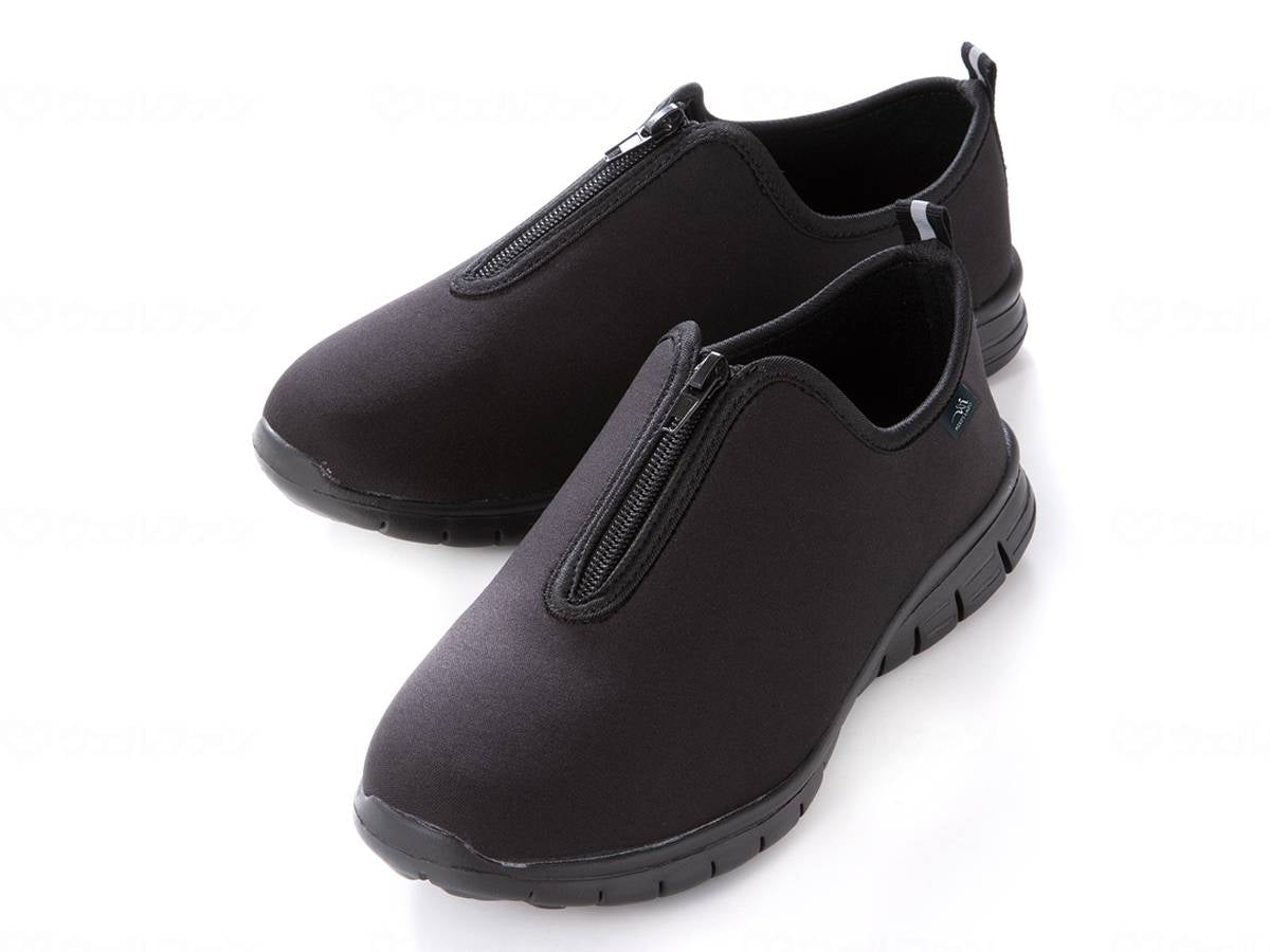 ﾆｰｽﾞ軽量らくらく　あしかるさん ﾌﾞﾗｯｸ M