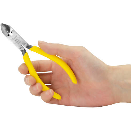 ＴＴＣ　ＫｉｎｇＴＴＣ　斜めニッパー　ＪＩＳ　刃部１ツ穴　NP-125　1 丁