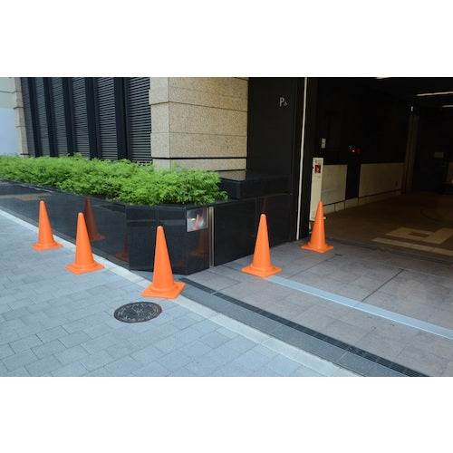 ＴＲＵＳＣＯ　安全コーン　幅３８０ｍｍＸ高さ７００ｍｍ　インターナショナルオレン　TCC-OR　1 本