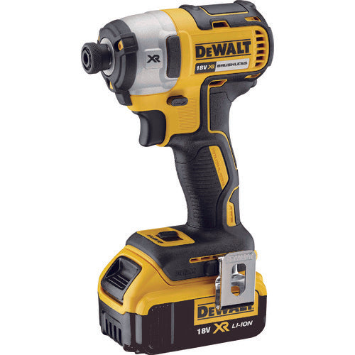 ＤＥＷＡＬＴ　１８Ｖ充電式インパクトドライバー　電池２個付　DCF887M2-JP　1 台