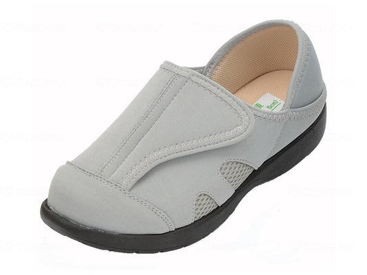 神戸生絲「あし笑顔」かかとが踏めるﾙｰﾑｼｭｰｽﾞ ｸﾞﾚｰ M