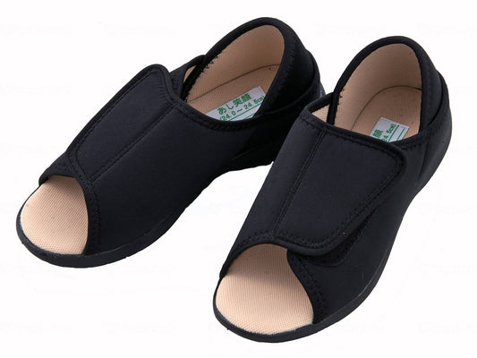 神戸生絲あし笑顔かかとが踏めるﾙｰﾑｼｭｰｽﾞｵｰﾌﾟﾝﾄｩﾀｲ ﾌﾞﾗｯｸ M