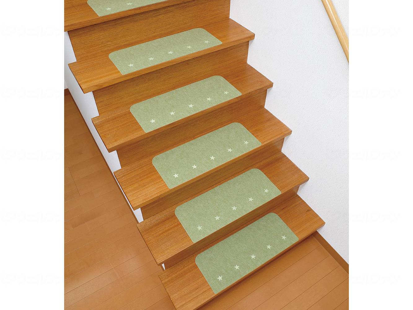 Sanko Adhesive Luminous Stair Mat (15 pieces) Beige